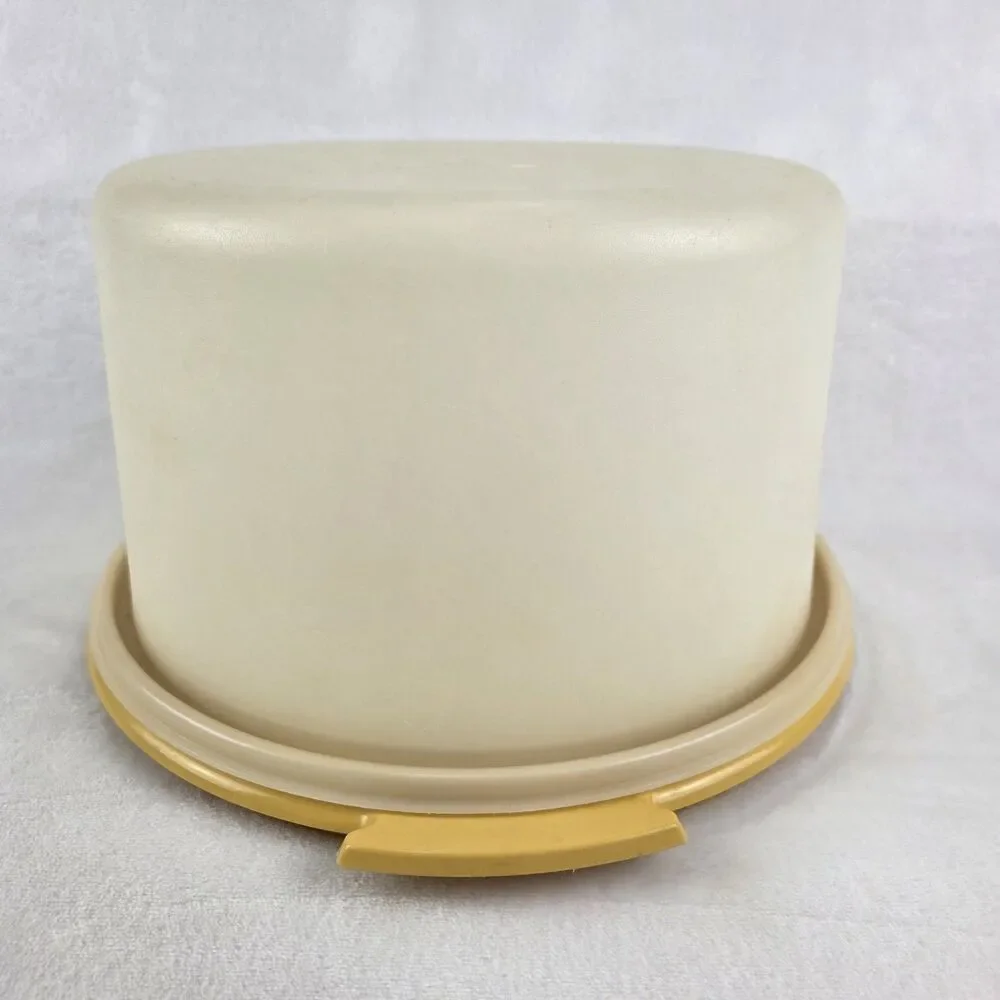 Tupperware Cream and Tan Cake Keeper